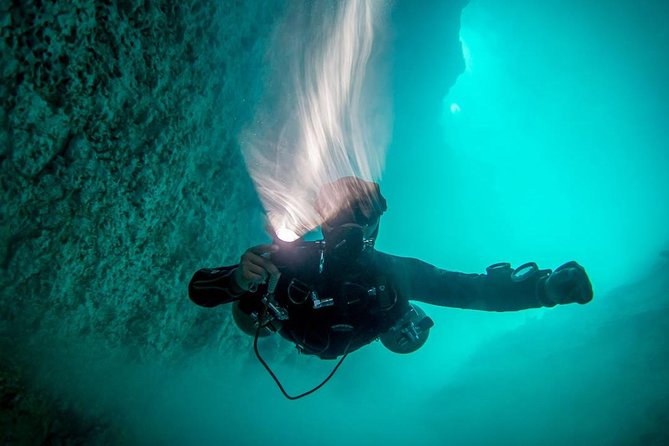 2 cenote divings (including one deep diving) for advanced divers in Tulum - Starting early at La Calypso Dive Center in Tulum