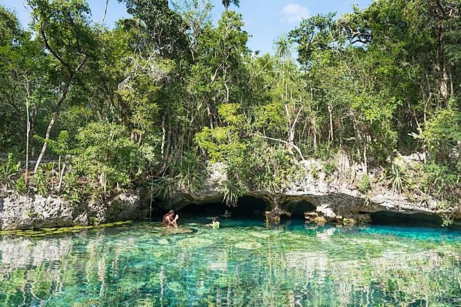 2 Cenotes Private Tour – VIP Adventure with Expert Guide - Lunch at Dos Ojos Park