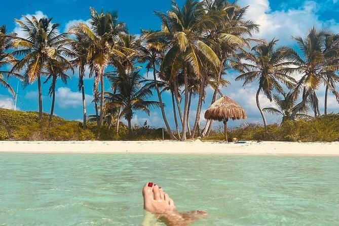 2x1 Tour: Isla Contoy, Isla Mujeres, Open Bar, Lunch and Transfers - What Isla Mujeres adds to the day