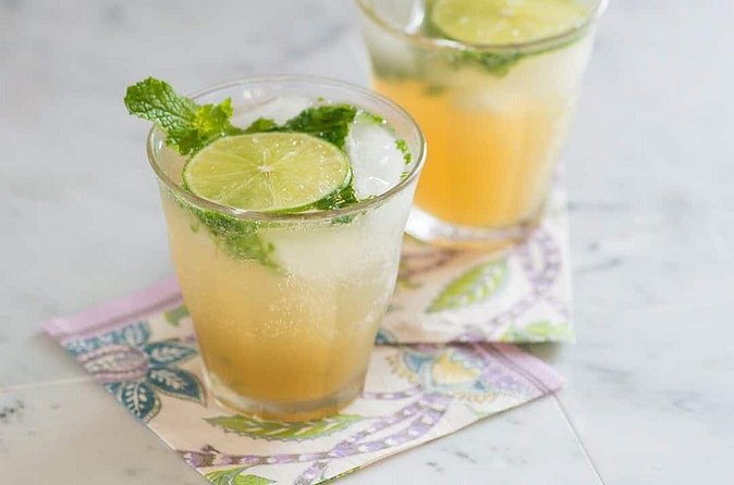 3-Hour Drinks and Appetizers Class in Playa del Carmen - Alcohol, substitutions, and practical comfort