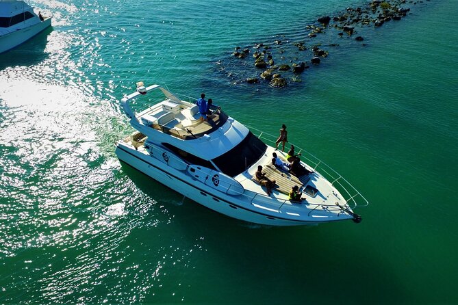 3 Hour Xpu-Ha - 47' Azimut, Tulum, Playa del Carmen, Riviera Maya - Paddle boards and time in the water
