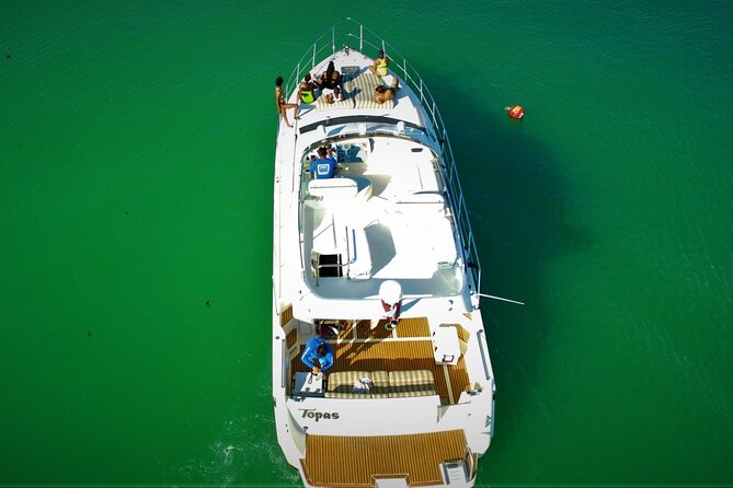 3 Hour Xpu-Ha - 47' Azimut, Tulum, Playa del Carmen, Riviera Maya - Is $975 a good value for 15 people?