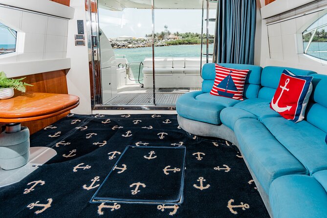 4 Hour 50' Azimut Yacht All-Inclusive in Tulum & Playa del Carmen - The yacht works best for celebrations and private groups