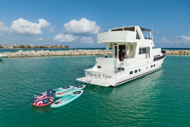 4 Hour - 72' Bruce Roberts, Tulum, Playa del Carmen, Riviera Maya - My Take: Book It for the Group Atmosphere