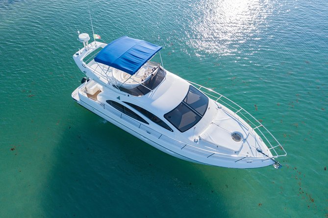 4H 42' Azimut Yacht All-Inclusive from Tulum & Playa del Carmen. - Two hours in the water, or two hours on deck