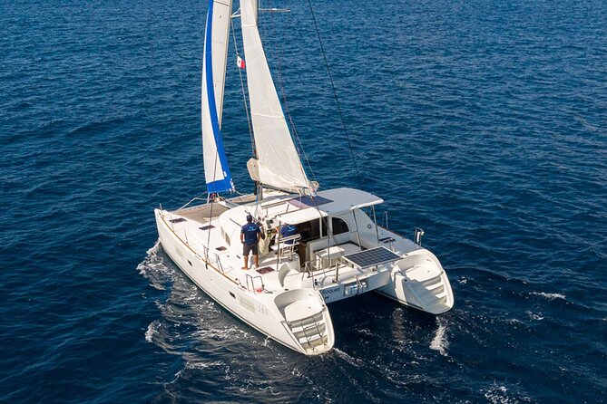4H Private 38'Catamaran All-Inclusive in Tulum & Playa del Carmen - Seafood ceviche, guacamole, and the open bar