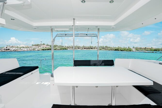5-Hour 38'Luxury Catamaran All-Inclusive Tulum & Playa del Carmen - What the private price really buys you