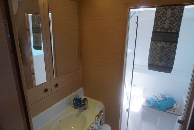 5H Private 40'Catamaran All-Inclusive in Tulum & Playa del Carmen - Fishing and the catch-of-the-day option