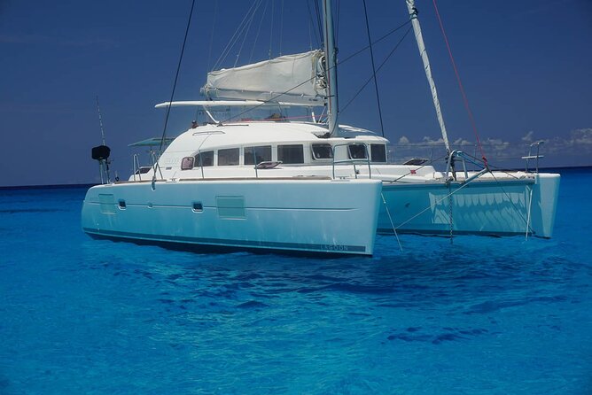 5H Private 40'Catamaran All-Inclusive in Tulum & Playa del Carmen - What the crew adds to the day