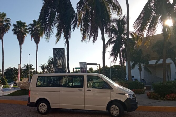 Cancun Airport to Playa del Carmen Roundtrip Private Transfer - What happens when your flight is delayed