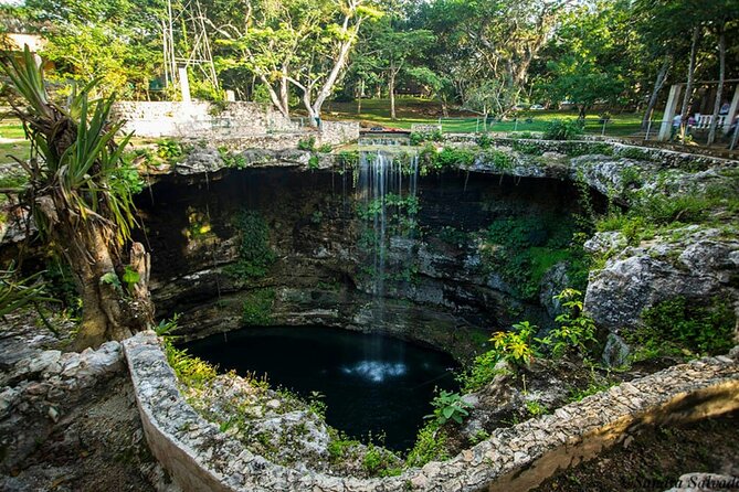 Chichén Itzá Ancestral Tour from Playa del Carmen with Cenote - Pickup, food, group size, and practical costs