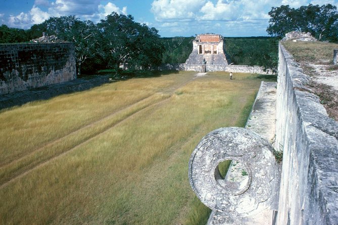 Chichen Itza Basic Tour: Sacred Cenote, Lunch, and Valladolid - Starting with a swim at Cenote Saamal