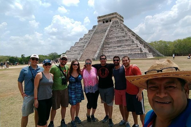 Chichen Itza, Cenote and Valladolid, Lunch included,Private guide - Entering Chichen Itza with a Maya culture specialist