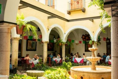 Chichen Itza, Cenote and Valladolid Small Group Day Trip