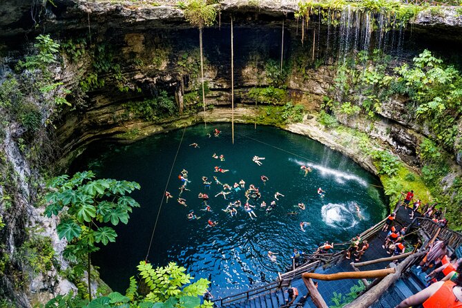 Chichén Itzá, Cenote and Valladolid with Lunch and transportation - Cooling off at Cenote Saamal