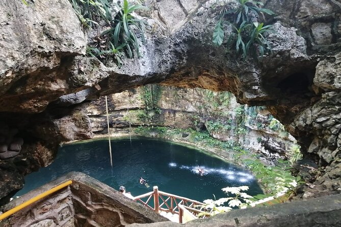 Chichen Itza,Cenote Chichikan& Valladolid from Playa del Carmen. - Transport, group size, and the long return