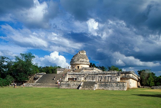 Chichen Itzá, Cenote Ik Kil, Valladolid Premium Reduced Group - Practical advice for a smoother outing