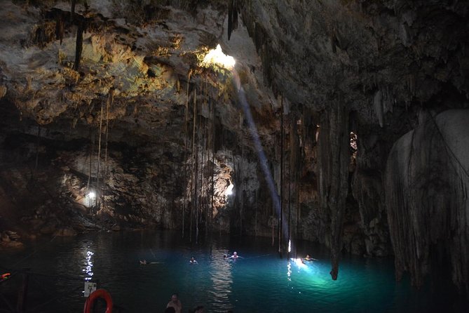 Chichen Itza - Cenote - Valladolid - A local-style buffet after the ruins