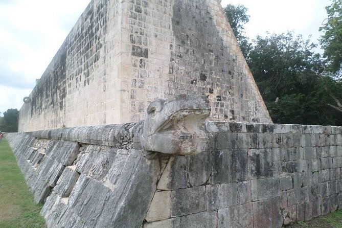 Chichen Itza Deluxe, 2 Cenotes tour From Playa del Carmen - Who should book this tour?