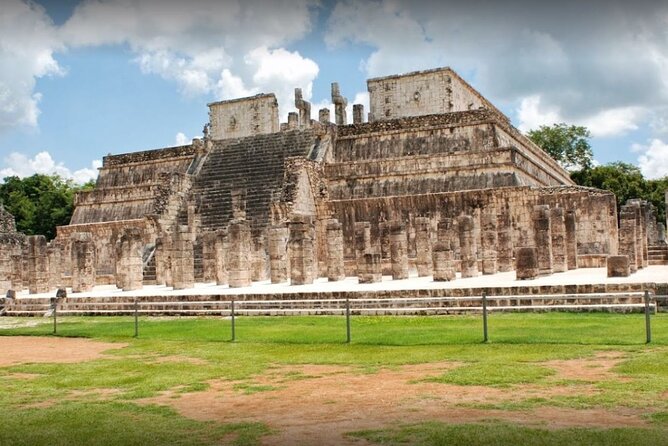 Chichen Itza Deluxe from Cancun to Playa del Carmen - Pueblo Maya for lunch and a short pause