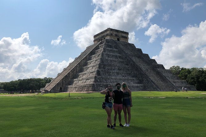 Chichen Itza Max - A 40-Minute Lesson in Mexican Agave Spirits