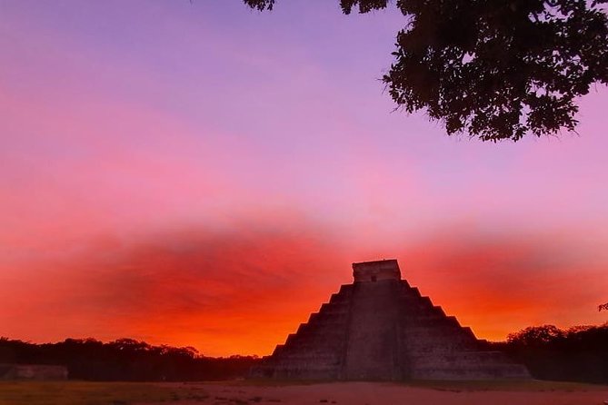 Chichen Itza Sunrise and Cenote Ik Kil from Tulum (Private) - Ik Kil Cenote before the crowds arrive