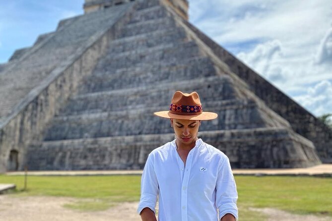 Chichen Itza, Suytun and Ikkil cenotes in One Day Tour! - Ik Kil and its jungle-framed water