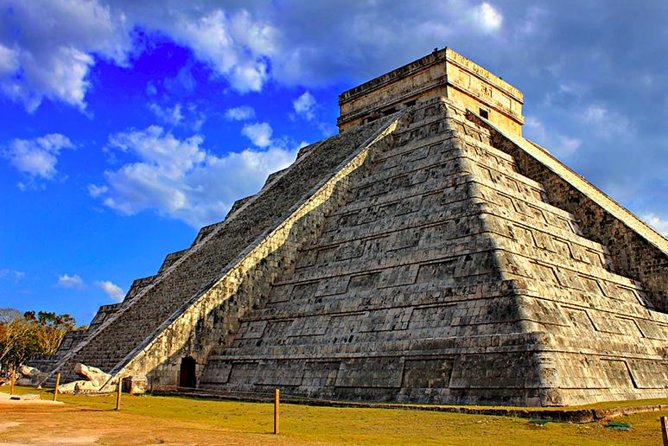 Chichen Itza the Original Tour from Cancun and Riviera Maya - Why the guide and driver matter