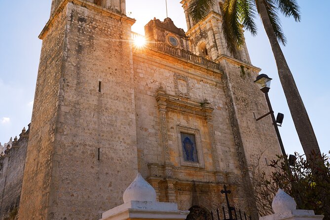 Chichenitza + Cenote + Valladolid + Lunch - Chichen Itza: two hours with the Maya monuments