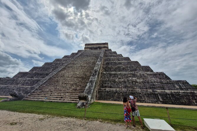 Chichenitza private tour and cenotes - Starting from Playa del Carmen at 7:30 a.m.