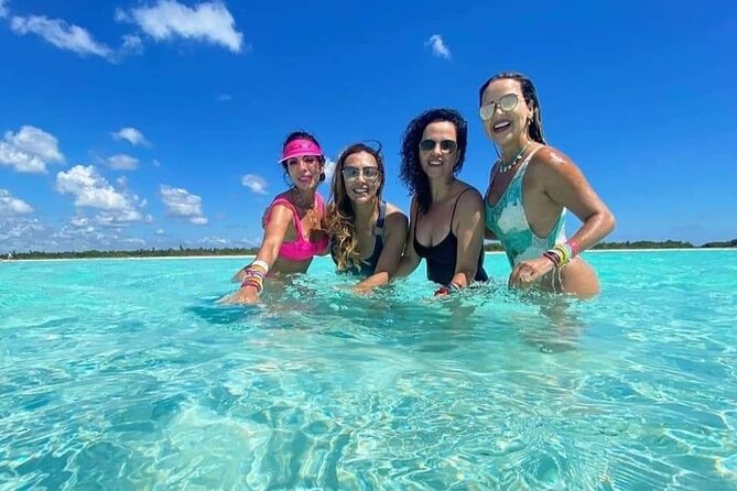 Cozumel Snorkel at El Cielo & 2 Reefs! Transportation from Tulum - The guides and group atmosphere