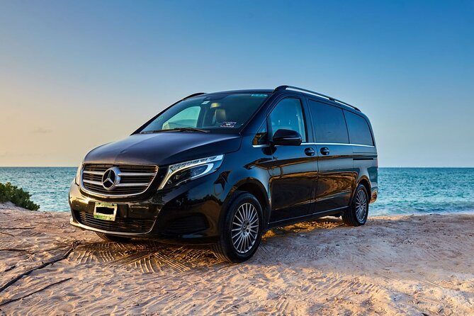 Departure from Akumal to Cancun International Airport. Private Service - A straightforward ride from Akumal to Cancun Airport