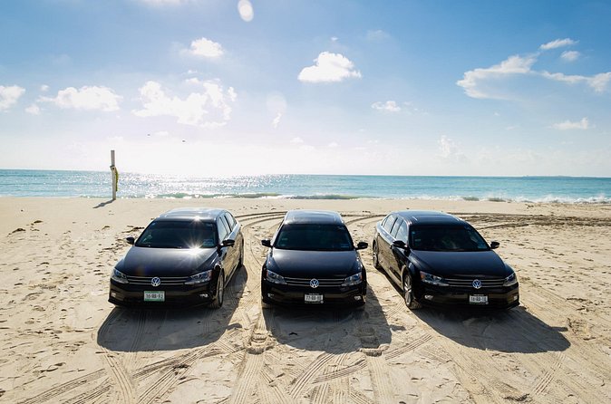 Departures in Luxury Sedan from Tulum to Cancun Airport - Who will get the most from this service