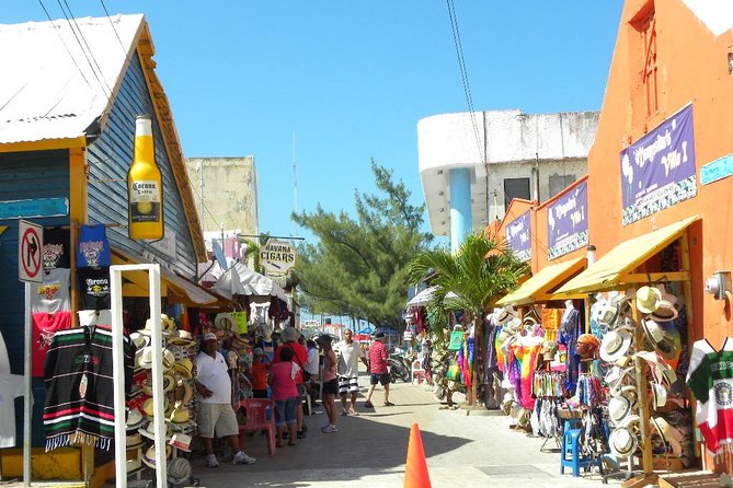 Exclusive Sailing Isla Mujeres. Top tour! - Snorkeling is a weather gamble