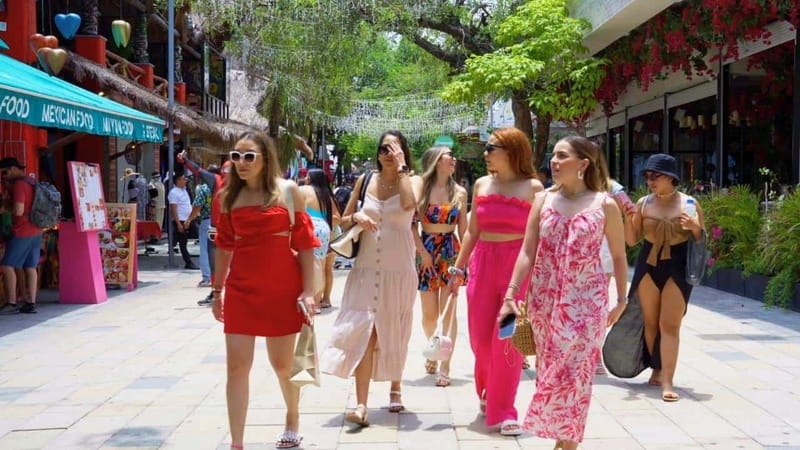 From Cancun: Day Trip to Tulum, Cenote & Playa del Carmen - Playa del Carmen and the two-hour free period