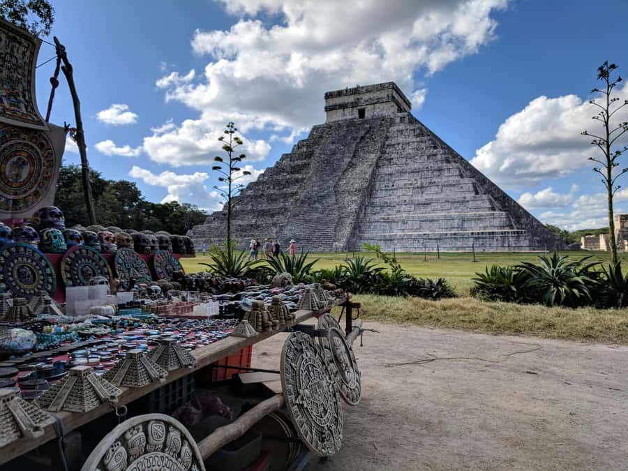 From Playa del Carmen: Tour to Chichén Itzá, Valladolid with Cenote and buffet - Key points to know before booking