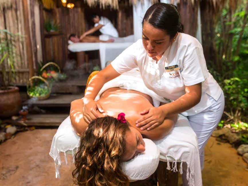 From Playa del Carmen: Xel-Há All-Inclusive Park - Arrival, breakfast, and getting your bearings