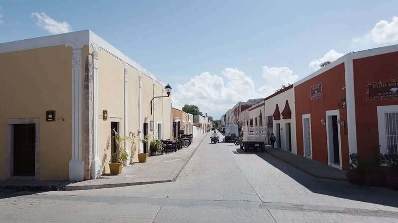 From Riviera Maya: Chichen Itza, Cenote, and Valladolid Tour - The van ride and the real value of the price