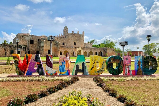 Full Day Chichen Itza, Cenote and Valladolid Complete Tour - The guide and group experience