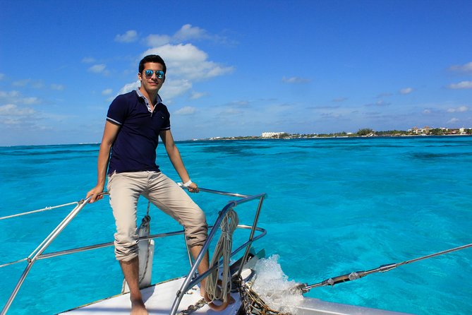 Full-Day Sailing Trip to Mujeres Island from Playa del Carmen - Seeing Isla Mujeres by golf cart