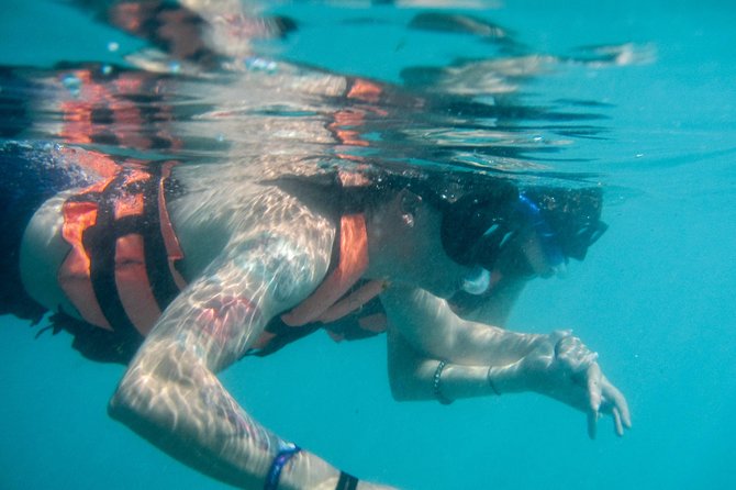 Full-Day Sailing Trip to Mujeres Island from Playa del Carmen - What the $130 price really covers