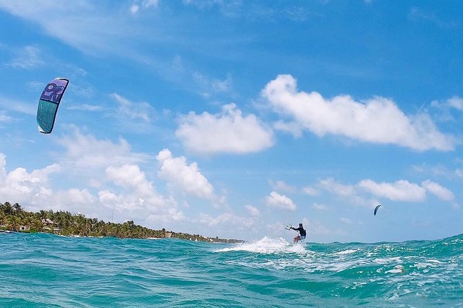 Group Kiteboarding Lesson in Tulum - Tulum wind conditions require flexibility