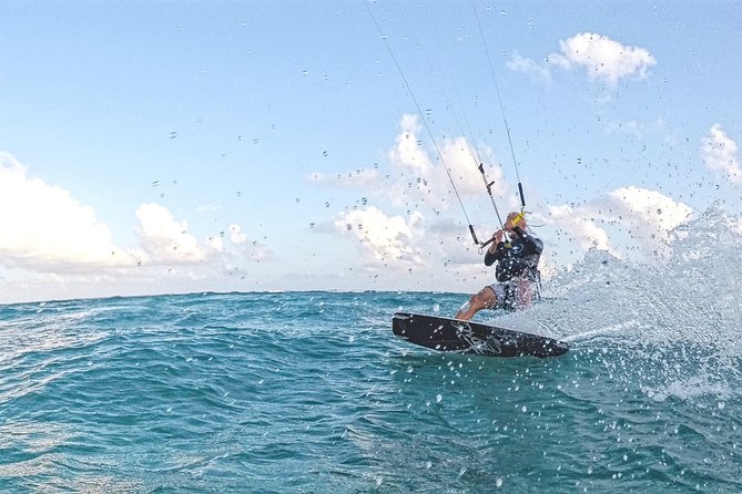 Group Kiteboarding Lesson in Tulum - What the $150 price really buys