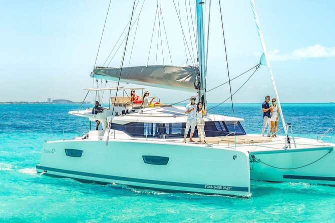 Half Day Luxury Sailing Experience in Riviera Maya with Open Bar - Lunch and the open bar