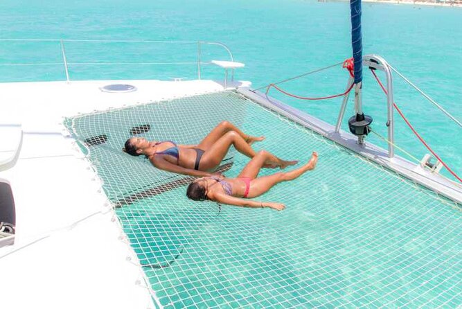 Half Day Luxury Sailing Experience in Riviera Maya with Open Bar - The crew makes the difference