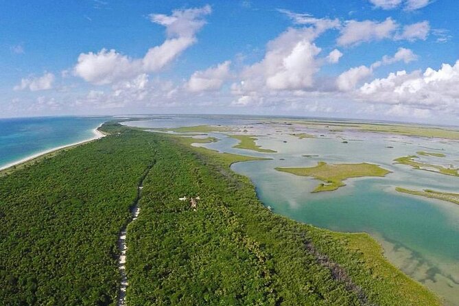 Half-Day Tour Discovering Sian Ka´an with Lunch - The guides are a major part of the experience
