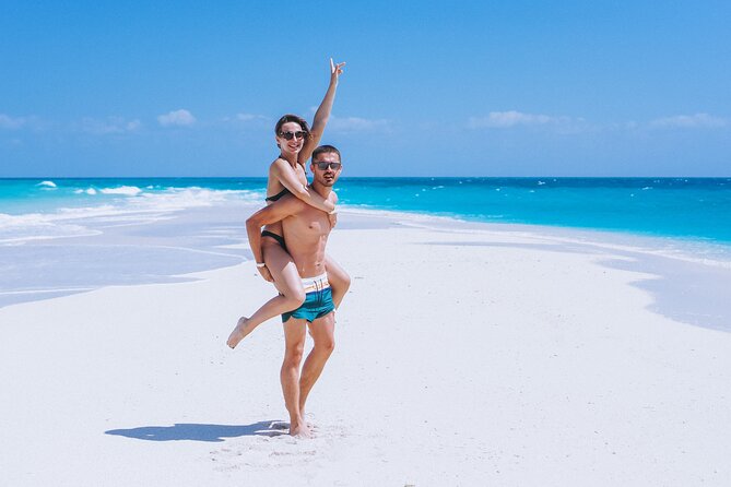 Holbox island: Boat tour & golf cart ride, Lunch and open bar - By boat through Holbox’s natural side