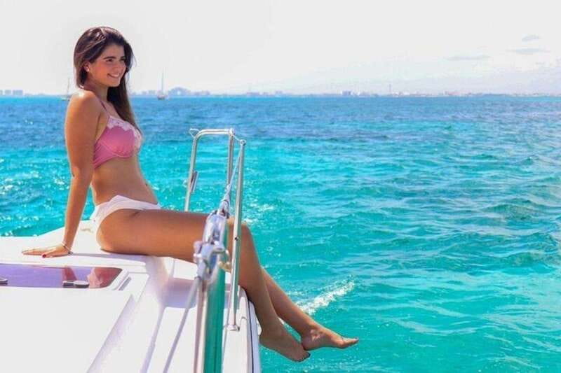 Isla Mujeres Plus Experience Catamaran Tour + Snorkel+Lunch - The return trip and possible spinnaker sailing