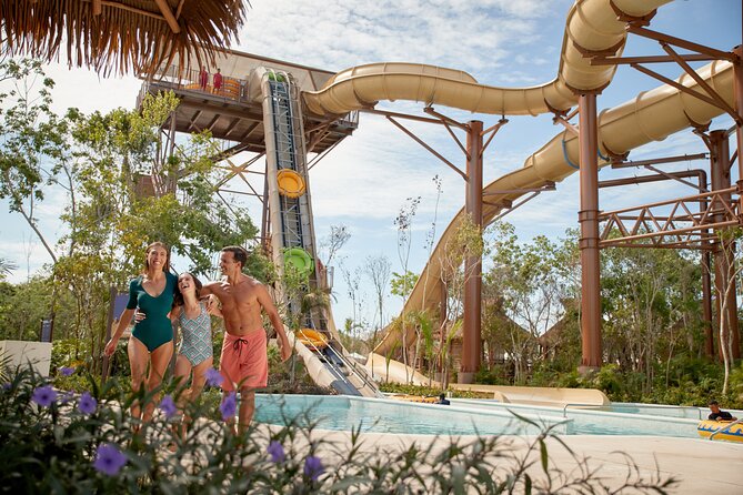 Jungala Aqua Experience - Wave pool, hot tub, and family water areas