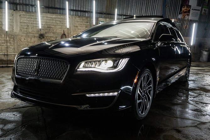 Lincoln Stretch Limo from Akumal to Cancun Airport - Inside the Lincoln MKZ mini limo